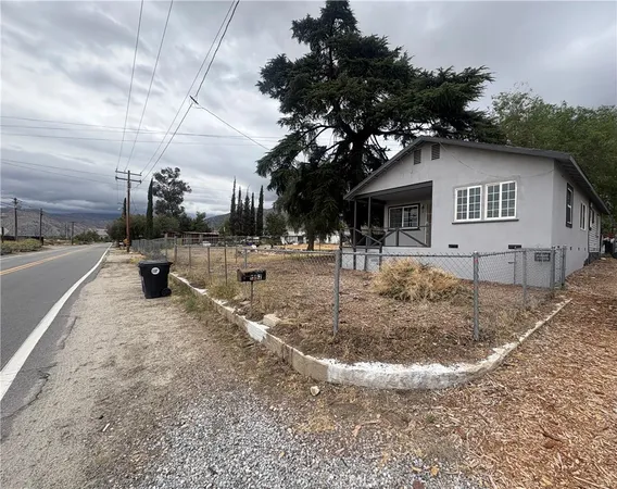$2,850 | 1362 Garnet Street, Mentone, CA 92359