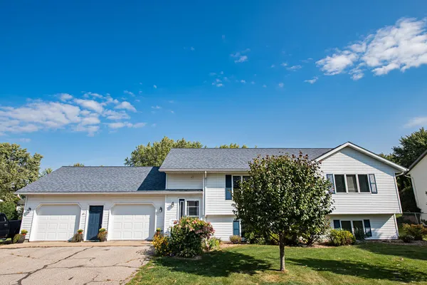8330 East 10th Street, Stockton, MN 55987