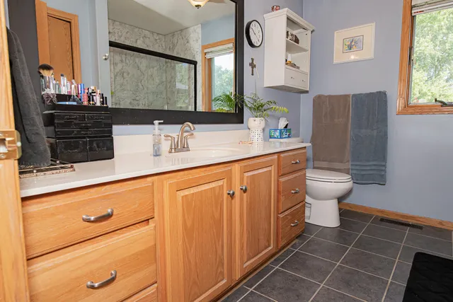 $379,900 | 8330 East 10th Street, Stockton, MN 55987