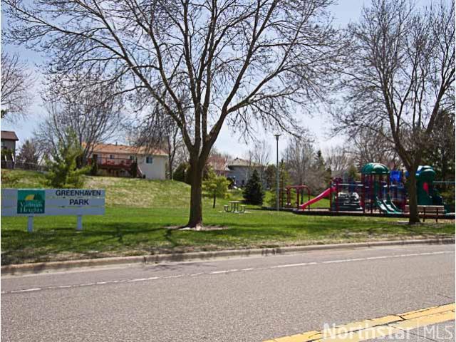 686 Springhill Road Vadnais Heights, MN 55127 - Photo 18 of 18 Gallery Image 18