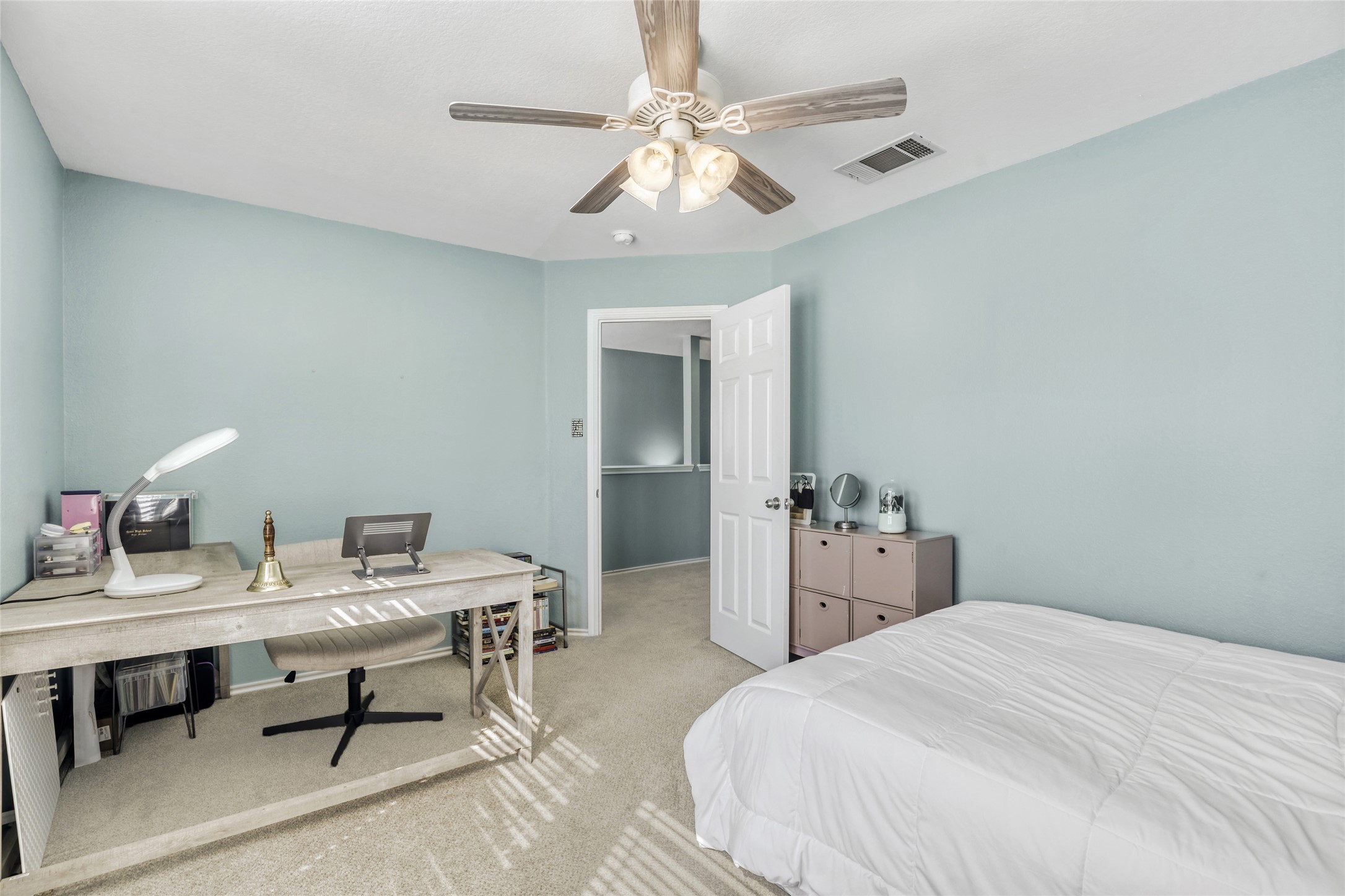 5624 Colinton Avenue Austin, TX 78754 - Photo 28 of 38 Upstairs Bedroom #2