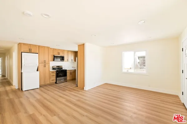 $3,600 | 340 South Ave 56, Los Angeles, CA 90042