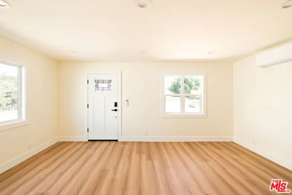 $3,600 | 340 South Ave 56, Los Angeles, CA 90042