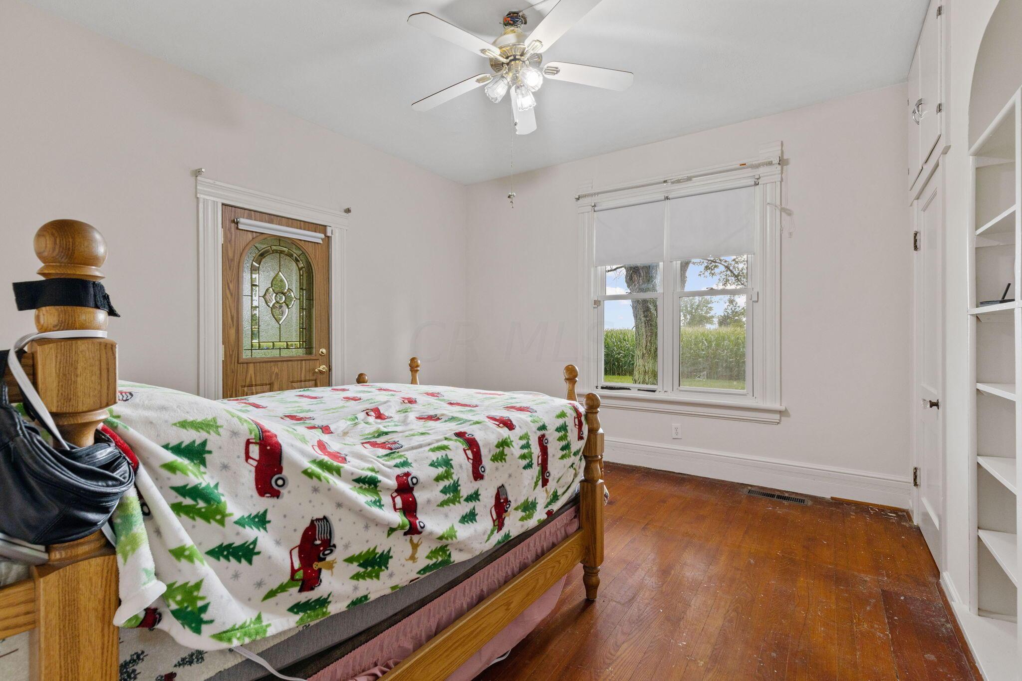 9501 Lancaster-Newark Road Northeast Baltimore, OH 43105 - Photo 17 of 46 Bedroom 1 - 9501 Lancaster-Newark Road, Baltimore, OH 43105
