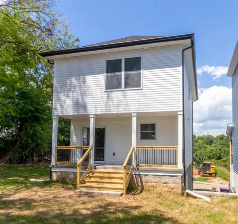 $1,950 | 60 West High Street, Clarksville, TN 37040