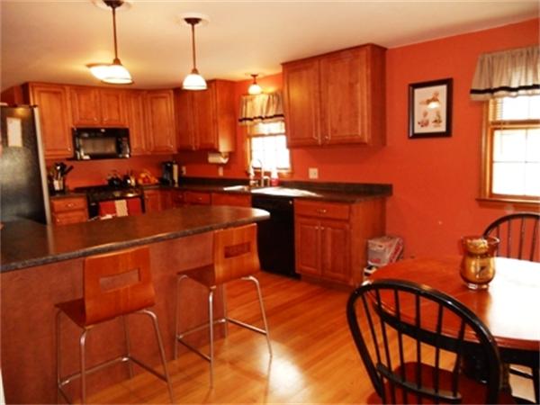 41 Butman Road Lowell, MA 01852 - Photo 9 of 20 Gallery Image 9