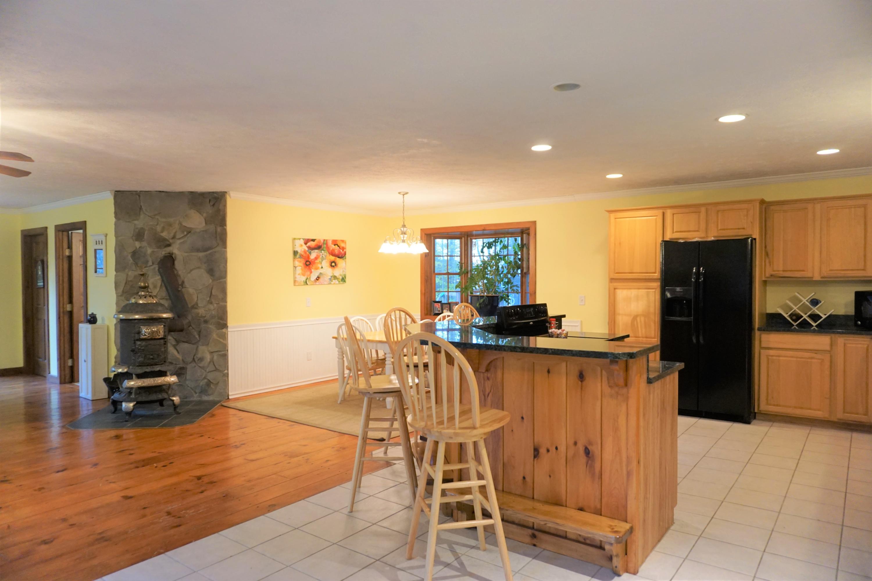 4 Woodland Road Bowdoin, ME 04287 - Photo 4 of 42 4
