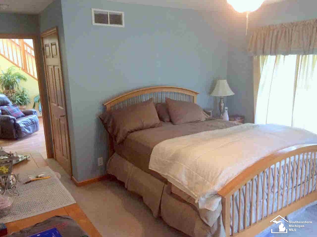 11391 Kruse Road Petersburg, MI 49270 - Photo 8 of 16 Master Bedroom