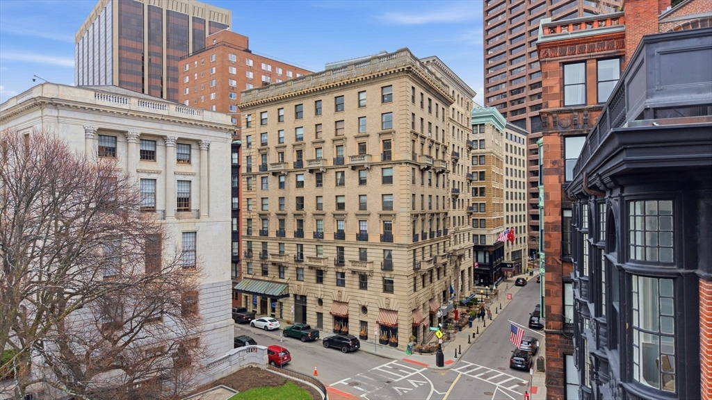 21 Beacon Street, Unit 11L Boston, MA 02108 - Photo 19 of 23 front view of a building