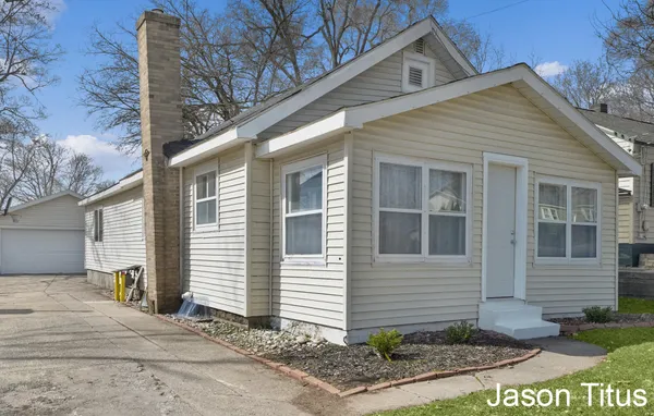 $229,900 | 2507 Day Avenue Northwest, Walker, MI 49544