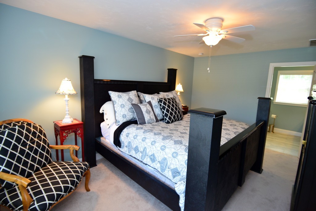 7 Bigelow Road Berlin, MA 01503 - Photo 5 of 8 Gallery Image 5