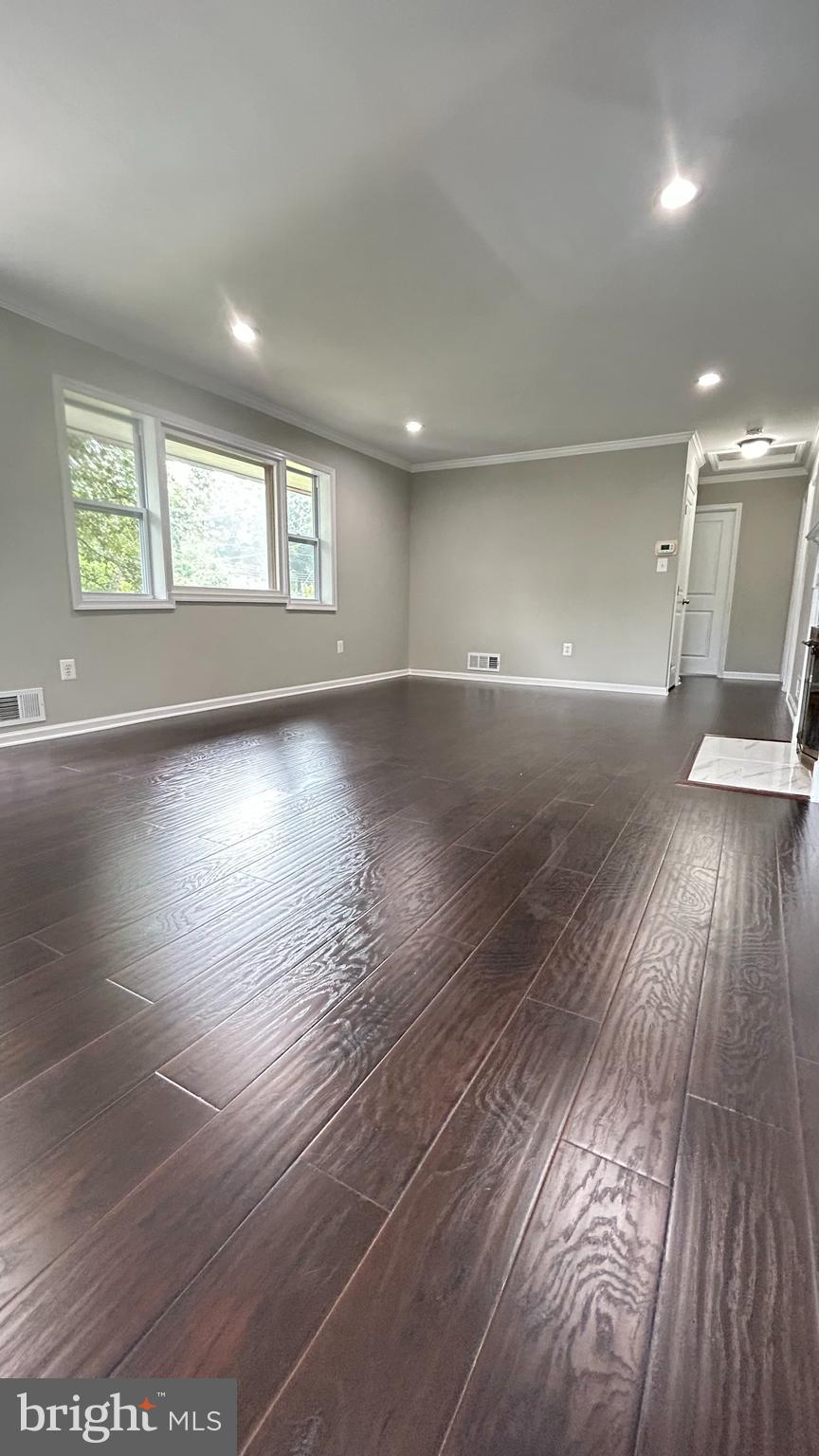 1160 Sterling Road Herndon, VA 20170 - Photo 19 of 34