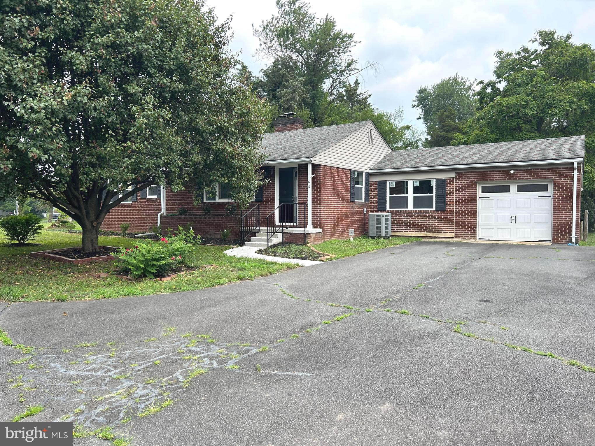 1160 Sterling Road Herndon, VA 20170 - Photo 2 of 34