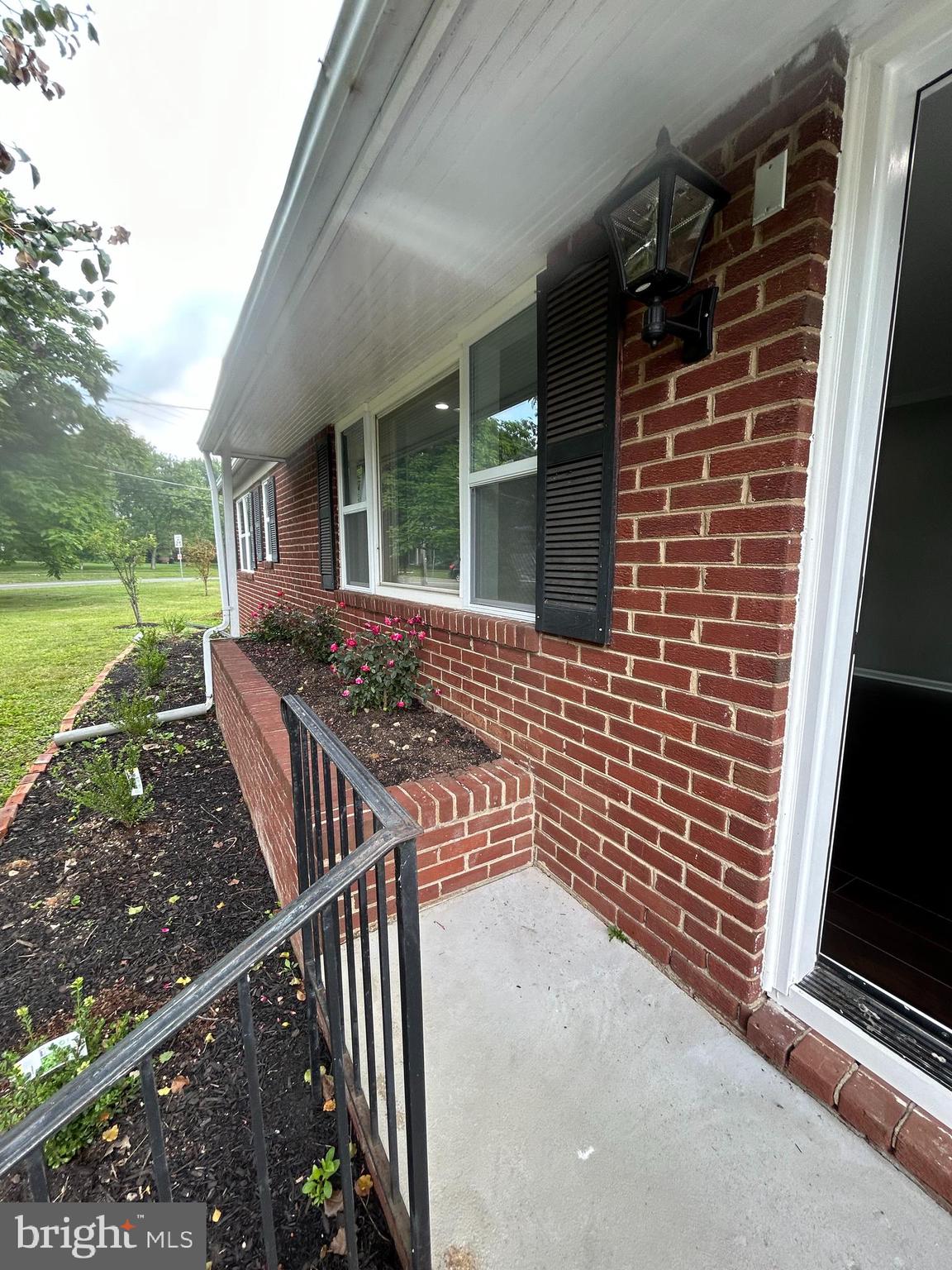 1160 Sterling Road Herndon, VA 20170 - Photo 3 of 34