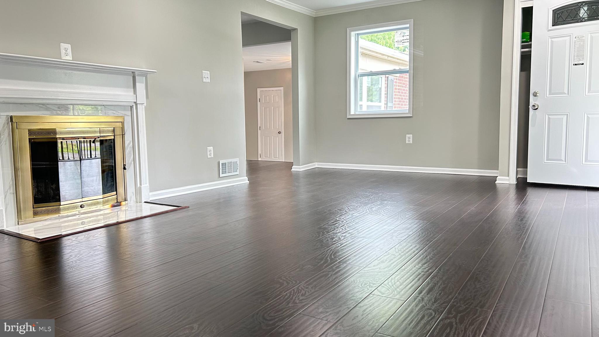 1160 Sterling Road Herndon, VA 20170 - Photo 6 of 34 Hardwood Floor Thru-out