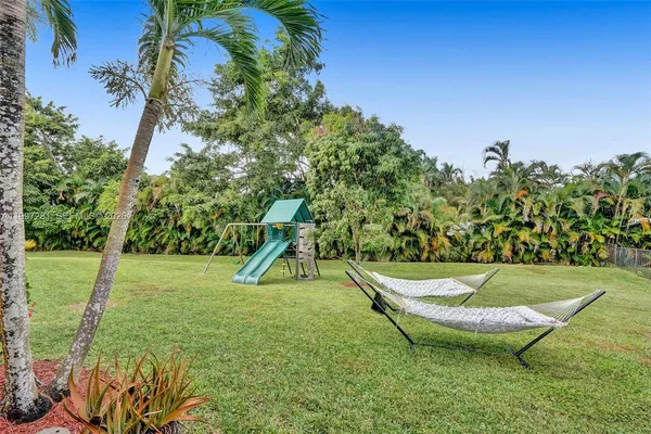 $24,995 | 13751 Pine Meadow Court, Davie, FL 33325