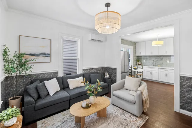 $245,000 | 36 Edenburg Avenue, Albany, NY 12203