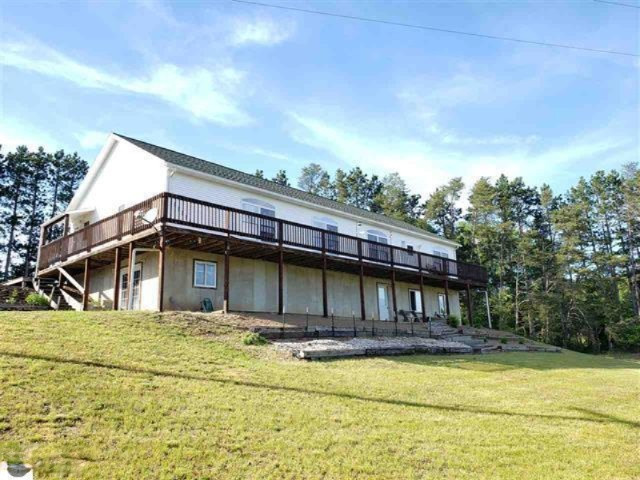 11219 West 16 Road Mesick, MI 49668 - Photo 1 of 45 1863082