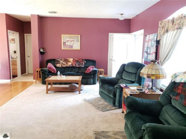 11219 West 16 Road Mesick, MI 49668 - Photo 14 of 45 1863082-13