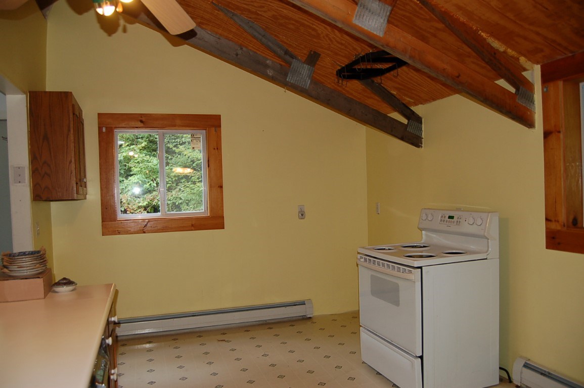 94 Stellar Road Williamstown, VT 05679 - Photo 4 of 23
