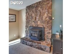 5070 Southeast Chase Road Gresham, OR 97080 - Photo 6 of 30 Gallery Image 6