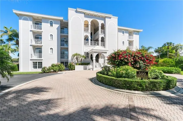 $1,235,000 | 599 Audubon Boulevard, Unit 201, Naples, FL 34110