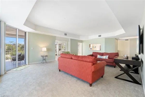 $1,235,000 | 599 Audubon Boulevard, Unit 201, Naples, FL 34110