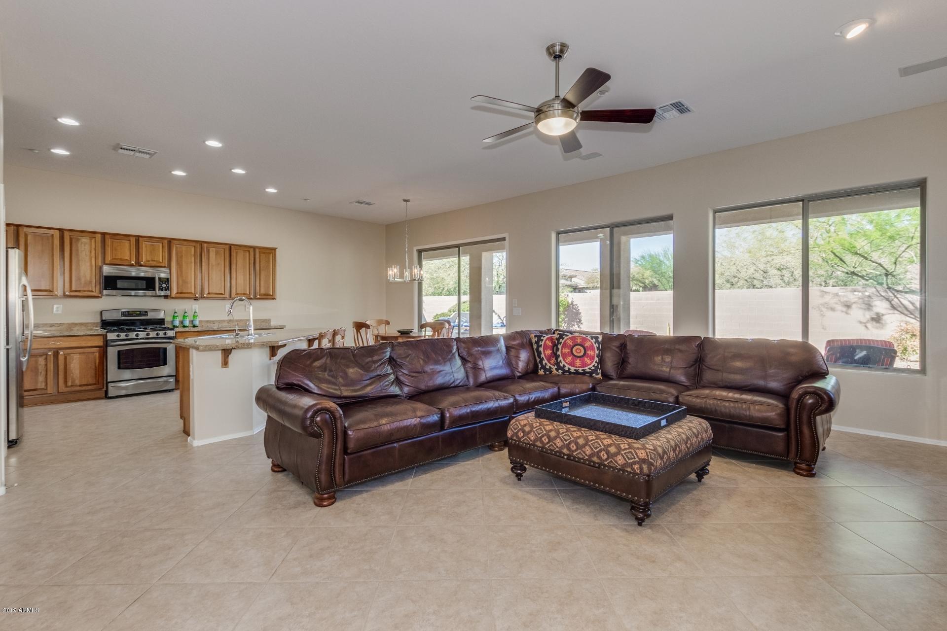 41110 North River Bend Road Phoenix, AZ 85086 - Photo 4 of 34 0006-River Bend (8)