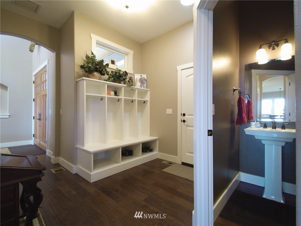 57 Fox Point Road Port Angeles, WA 98363 - Photo 15 of 40 Gallery Image 15