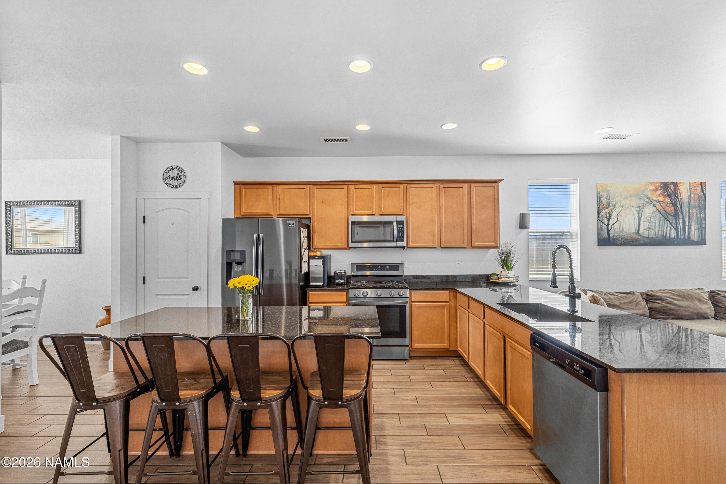 12071 Pegasus Road Bellemont, AZ 86015 - Photo 4 of 29 Kitchen