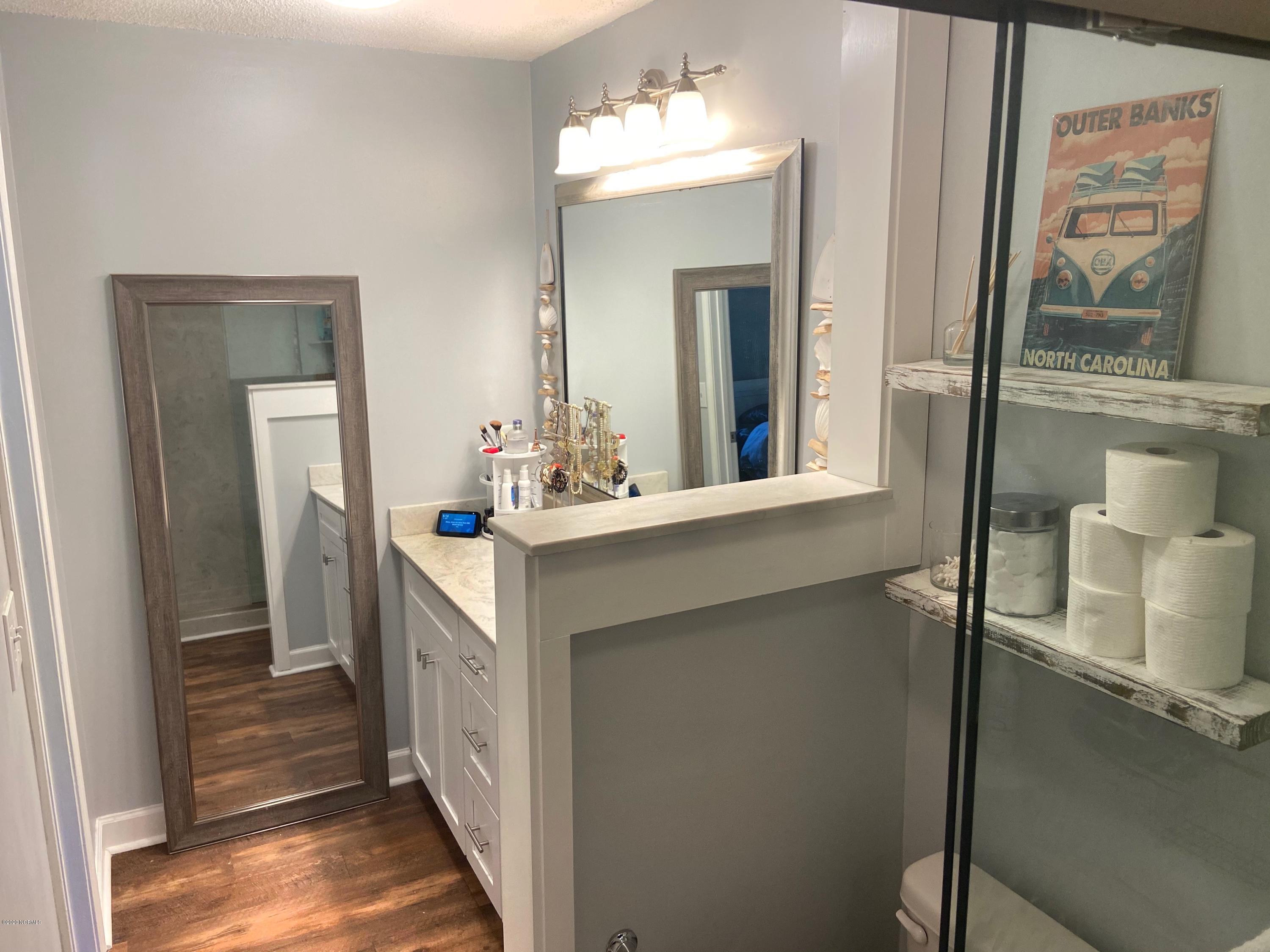 400 Hidden Valley Road Wilmington, NC 28409 - Photo 10 of 15 mbath2