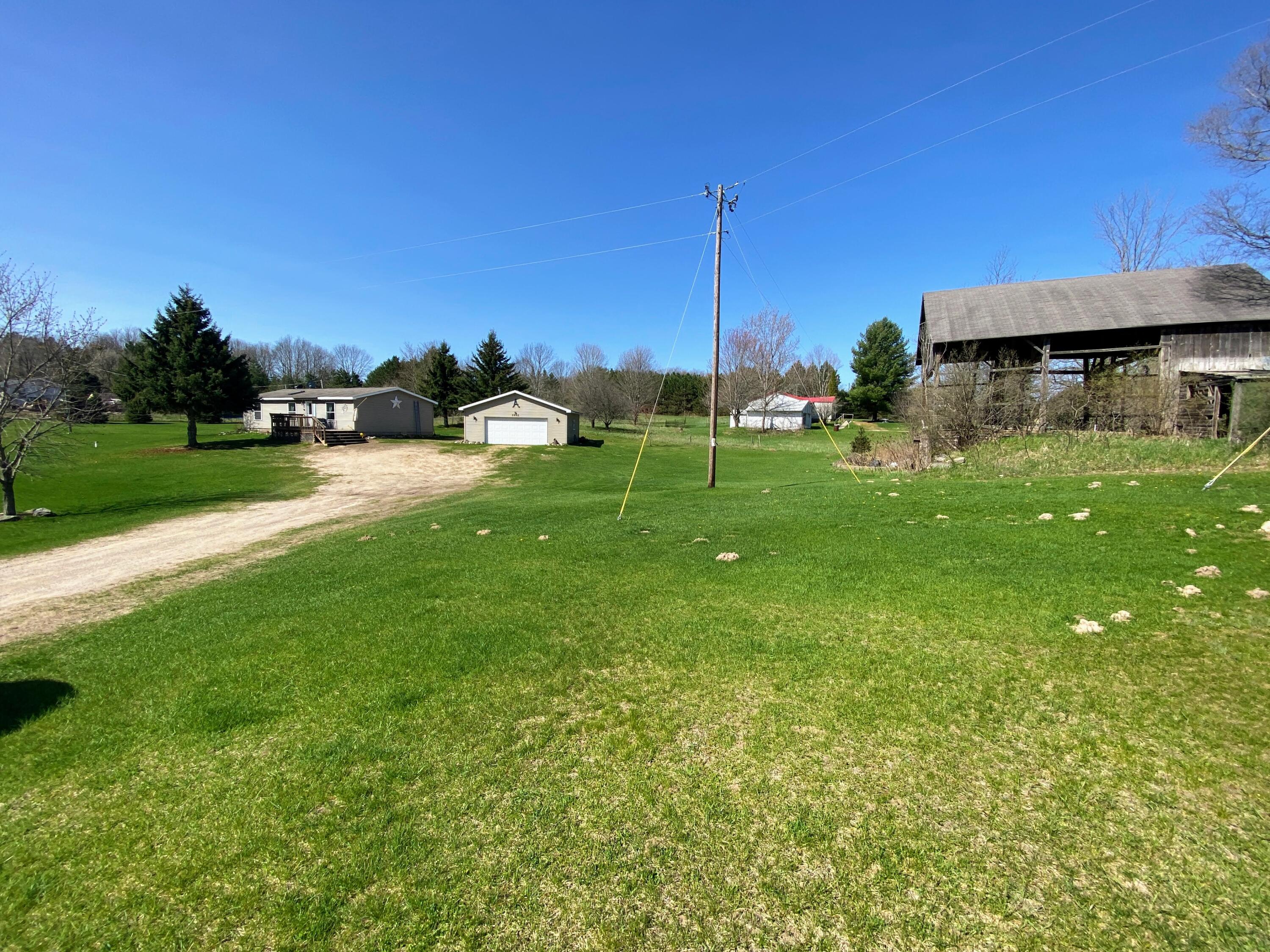 5965 North Raymond Road Luther, MI 49656 - Photo 2 of 17 Front