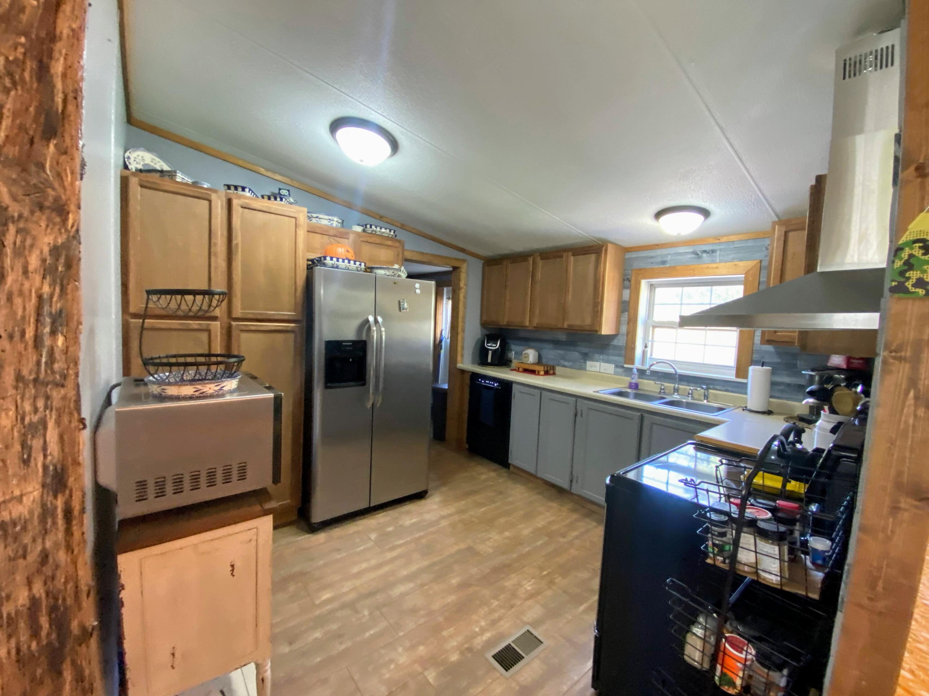 5965 North Raymond Road Luther, MI 49656 - Photo 9 of 17 Kitchen