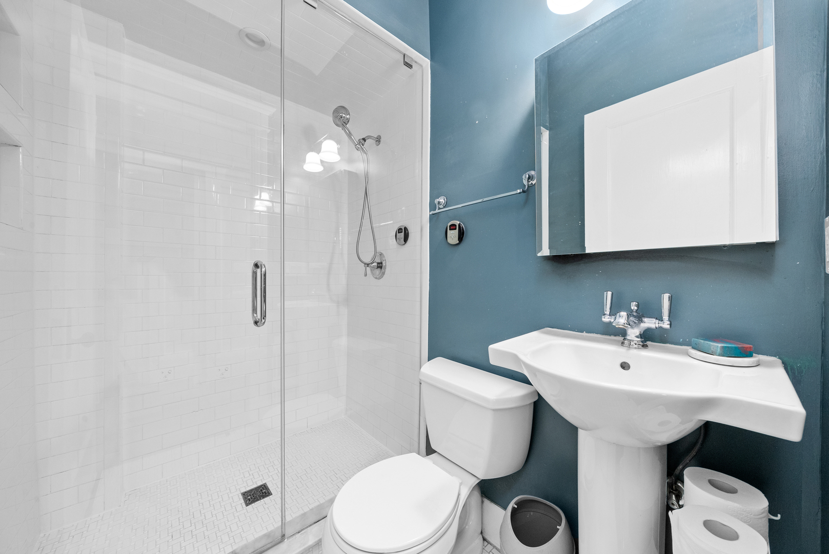 823 West Diversey Parkway, Unit 2 Chicago, IL 60614 - Photo 14 of 27