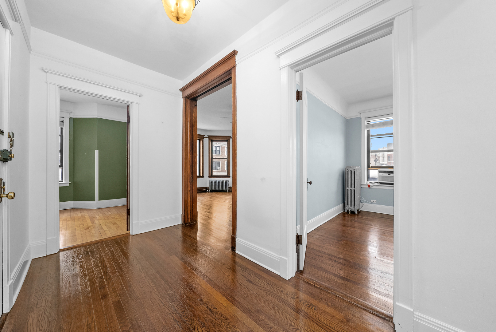 823 West Diversey Parkway, Unit 2 Chicago, IL 60614 - Photo 19 of 27