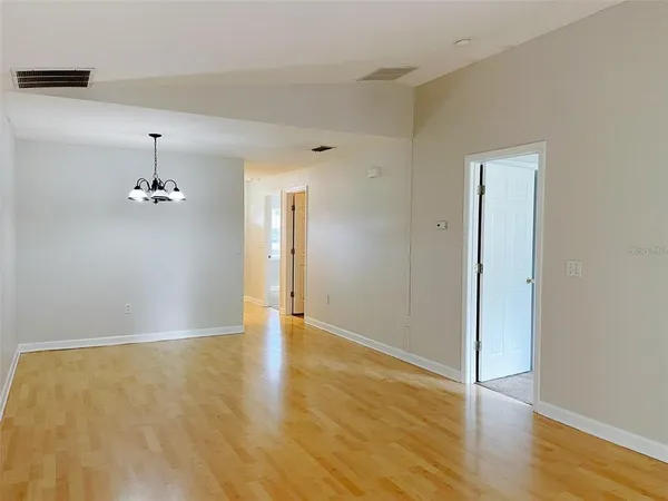 $1,700 | 4018 Bonnie Drive, Apopka, FL 32703