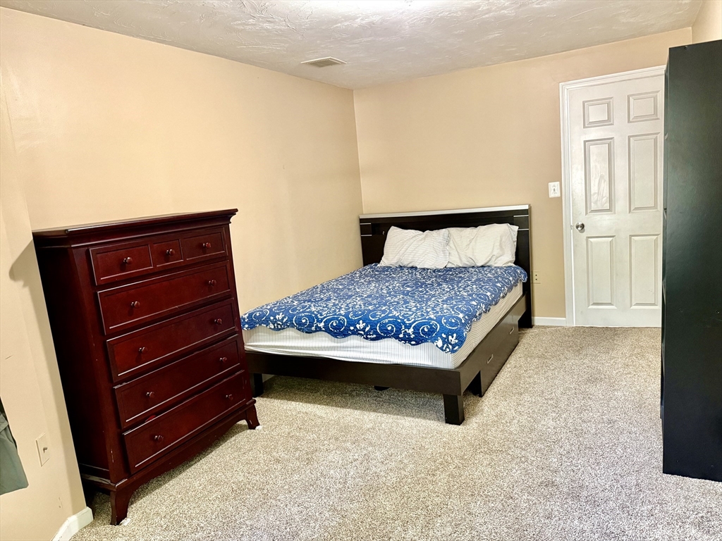 19 Fairview Road Framingham, MA 01702 - Photo 12 of 27