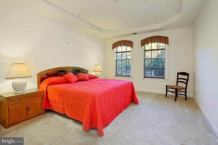 1781 Chain Bridge Road, Unit 102 McLean, VA 22102 - Photo 17 of 30 Bedroom (Master)