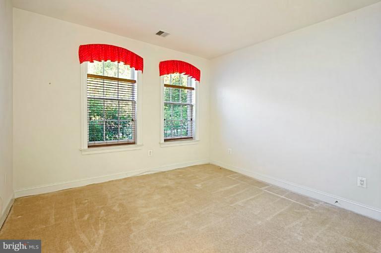 1781 Chain Bridge Road, Unit 102 McLean, VA 22102 - Photo 20 of 30 Bedroom