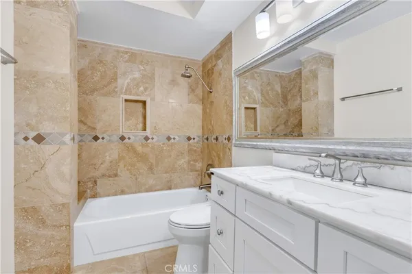 $749,500 | 26415 Waterford Circle, Lake Forest, CA 92630