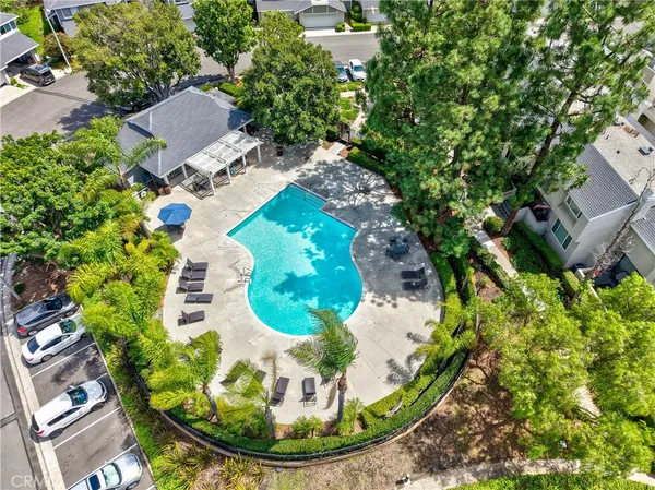 $749,500 | 26415 Waterford Circle, Lake Forest, CA 92630