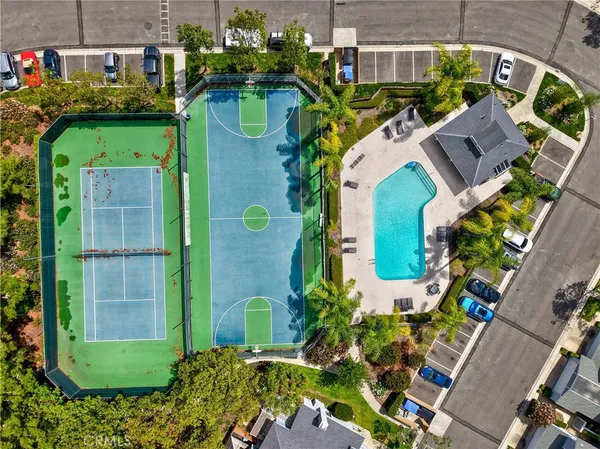 $749,500 | 26415 Waterford Circle, Lake Forest, CA 92630
