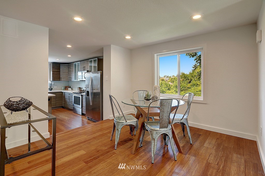 5903 19th Avenue South Seattle, WA 98108 - Photo 4 of 18