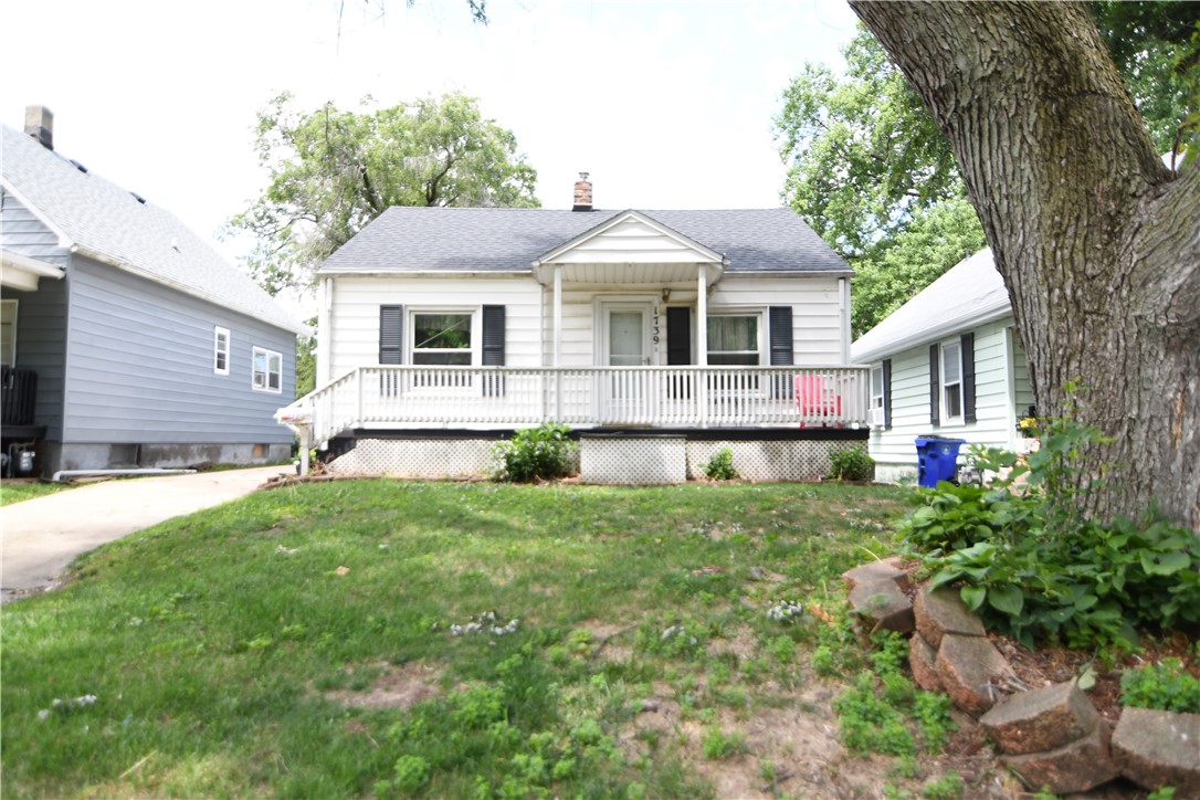 1739 North Gulick Avenue Decatur, IL 62526 - Photo 1 of 24