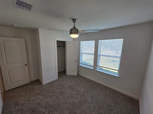 $2,350 | 31111 Winchester Falls, Fulshear, TX 77441