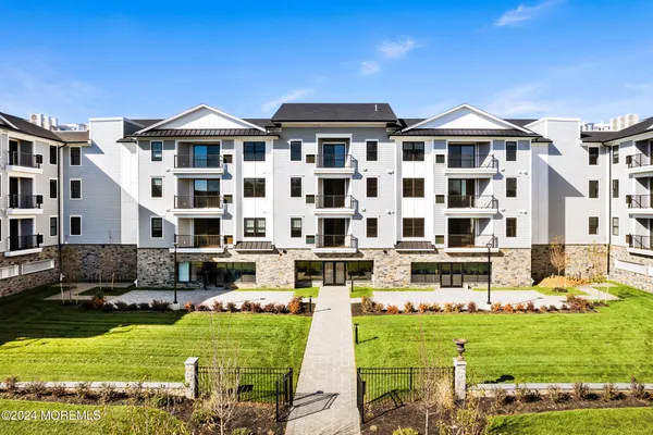 $3,400 | 298 Westwood Avenue, Unit 211, Long Branch, NJ 07740