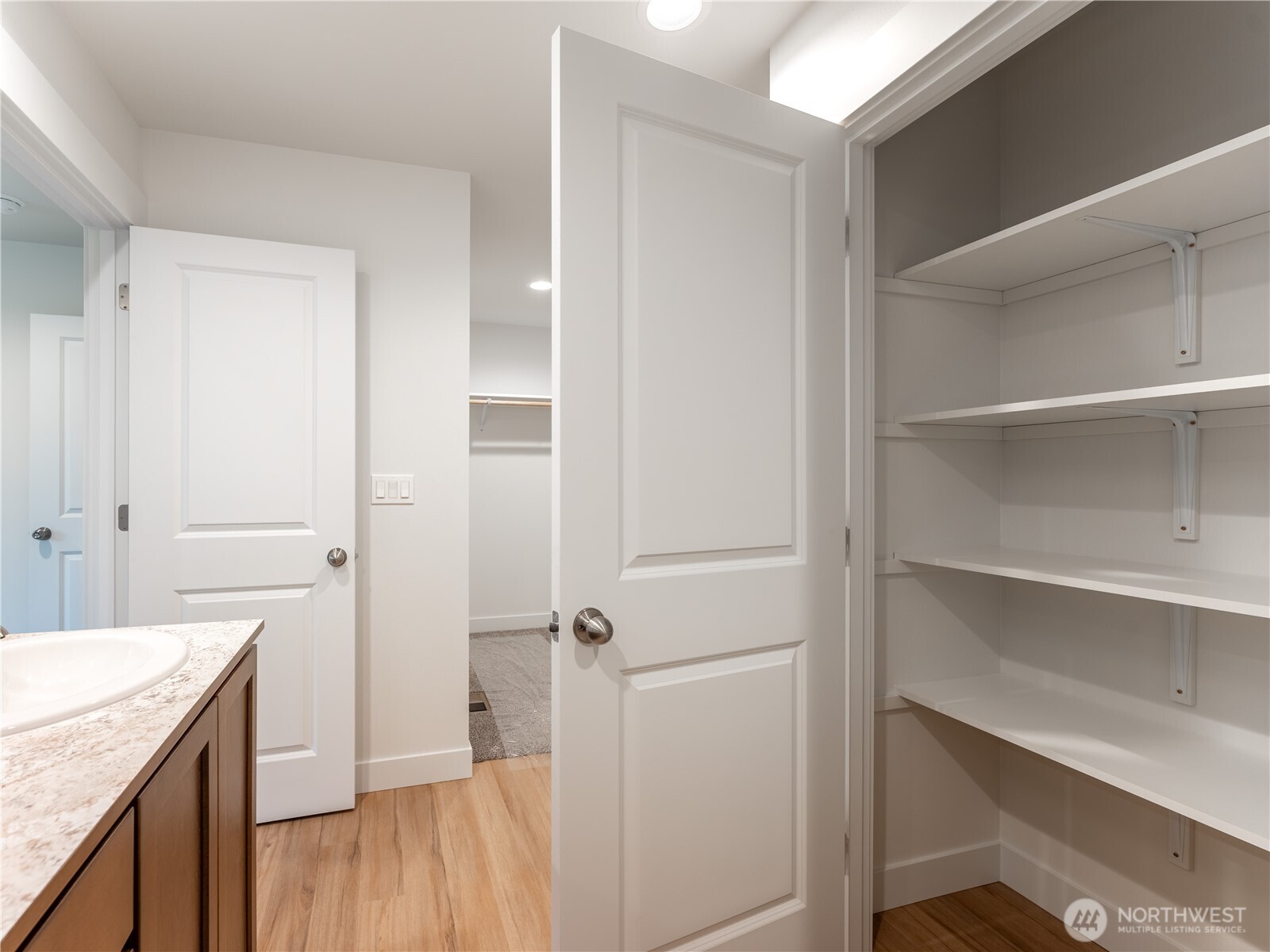 104 Salmon Drive Wenatchee, WA 98801 - Photo 24 of 35