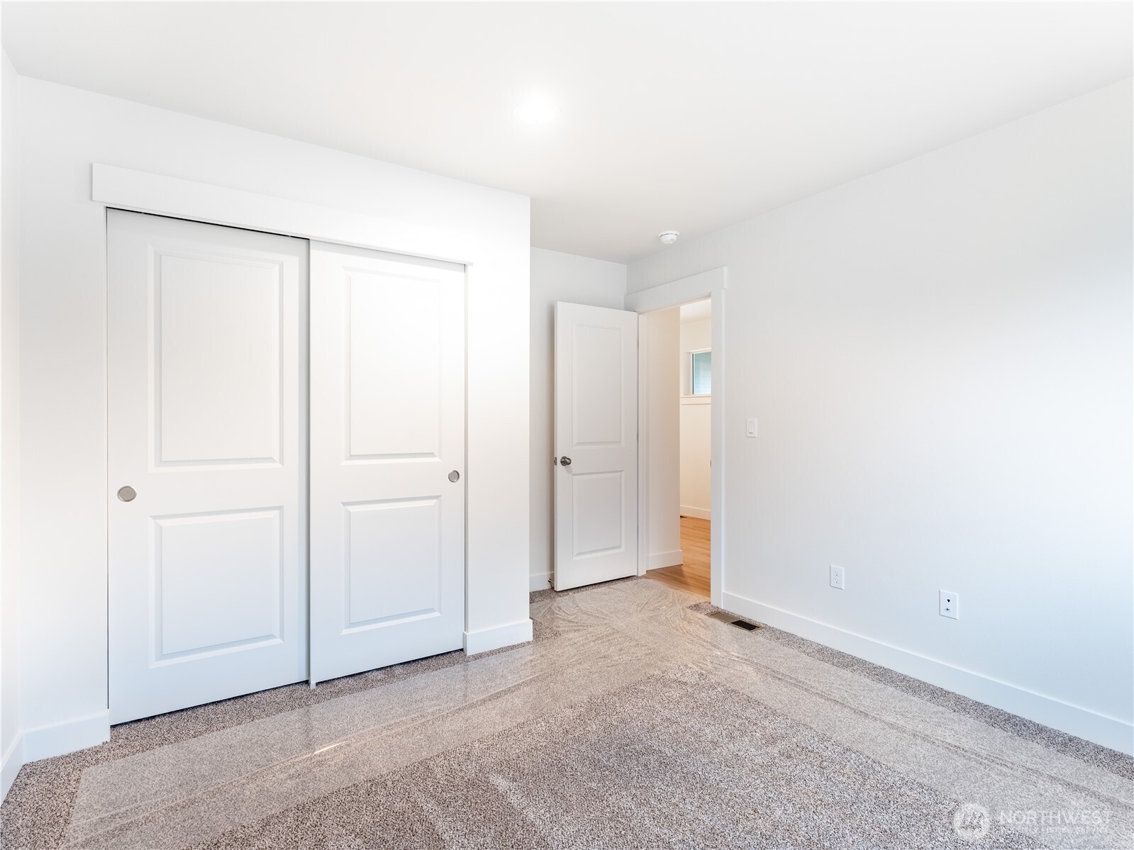 104 Salmon Drive Wenatchee, WA 98801 - Photo 31 of 35 a view of an empty room