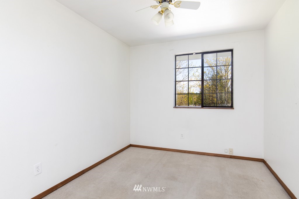 15916 Westwick Road Snohomish, WA 98290 - Photo 21 of 39 Gallery Image 21