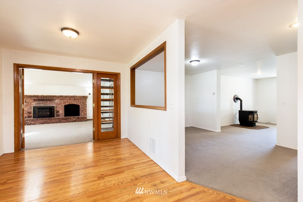15916 Westwick Road Snohomish, WA 98290 - Photo 10 of 39 Gallery Image 10